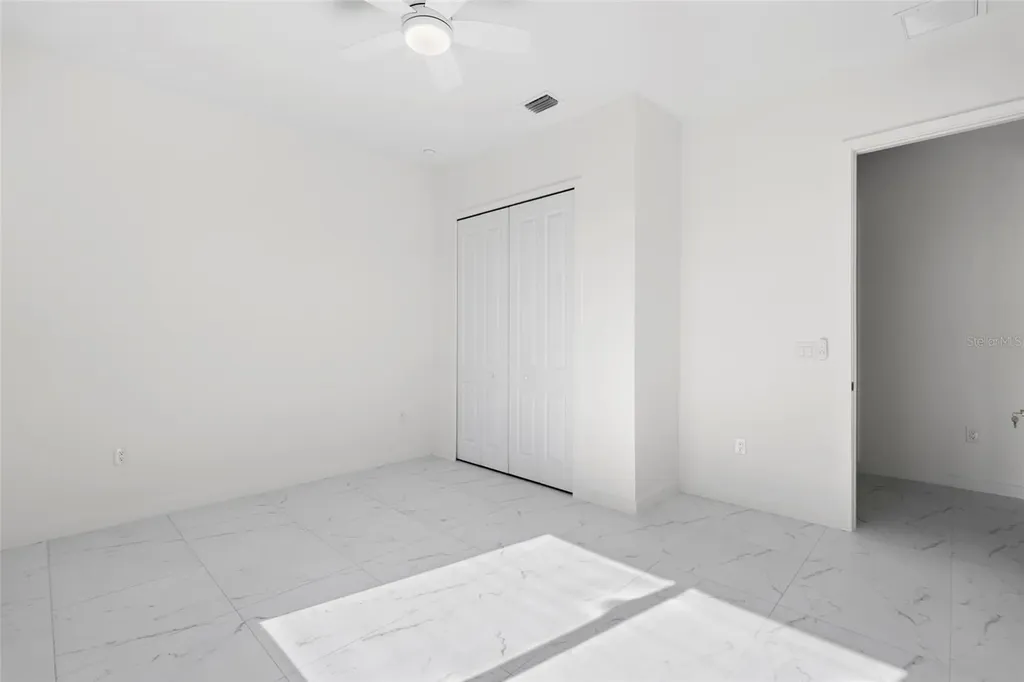 2725 Embers Parkway W Cape Coral FL 33993