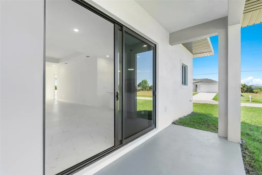 2725 Embers Parkway W Cape Coral FL 33993