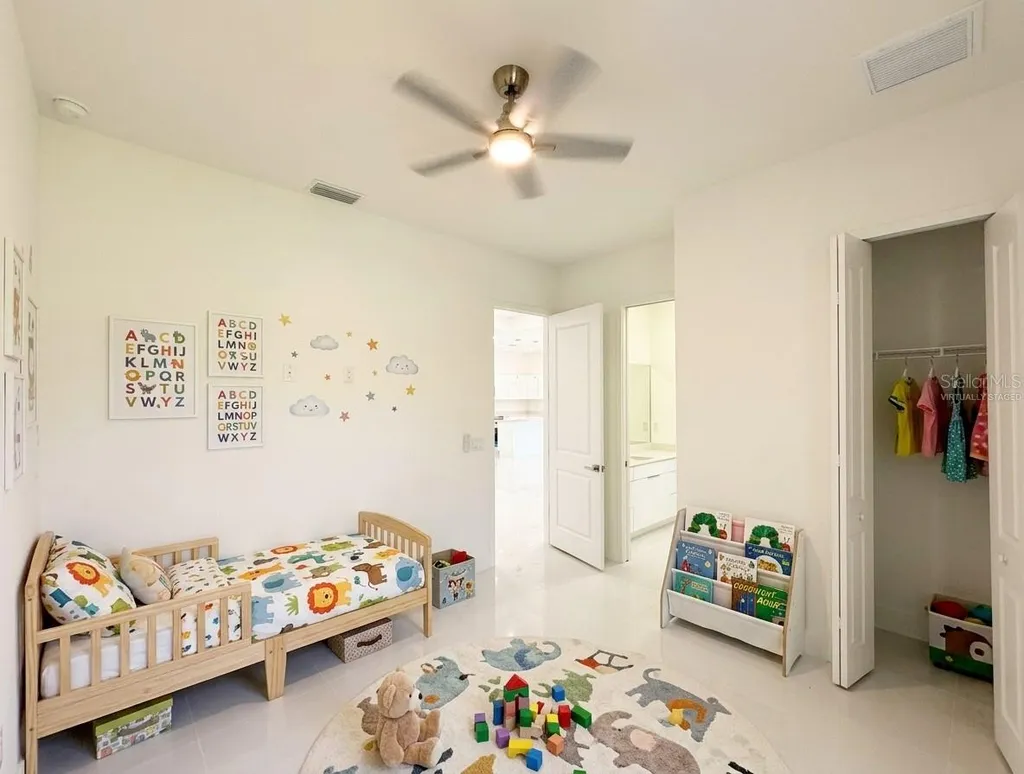 2725 Embers Parkway W Cape Coral FL 33993