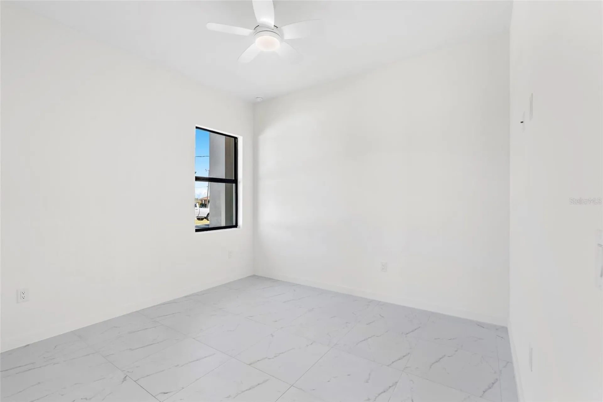 2725 Embers Parkway W Cape Coral FL 33993