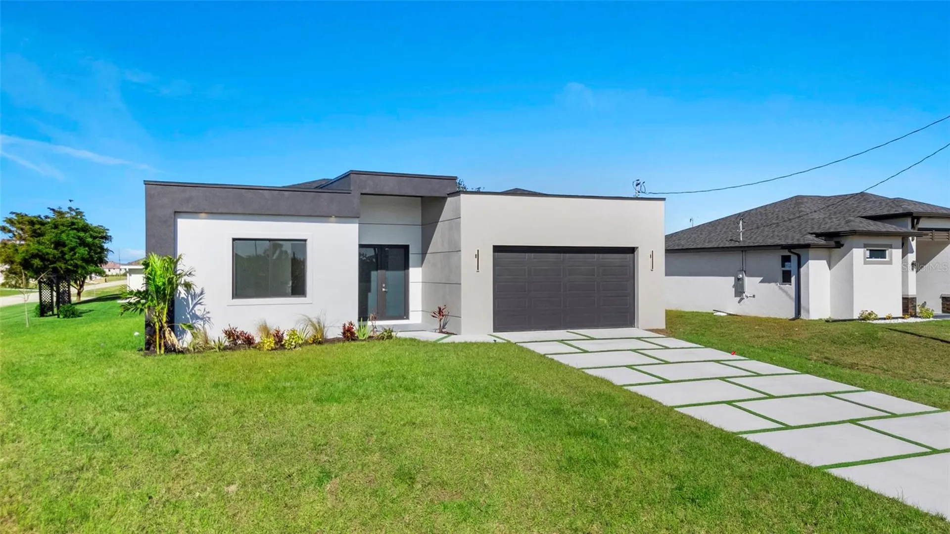 2725 Embers Parkway W Cape Coral FL 33993