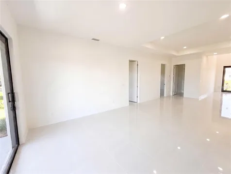 2725 Embers Parkway W Cape Coral FL 33993