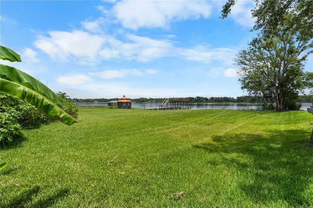 2424 E New York Avenue Deland FL 32724