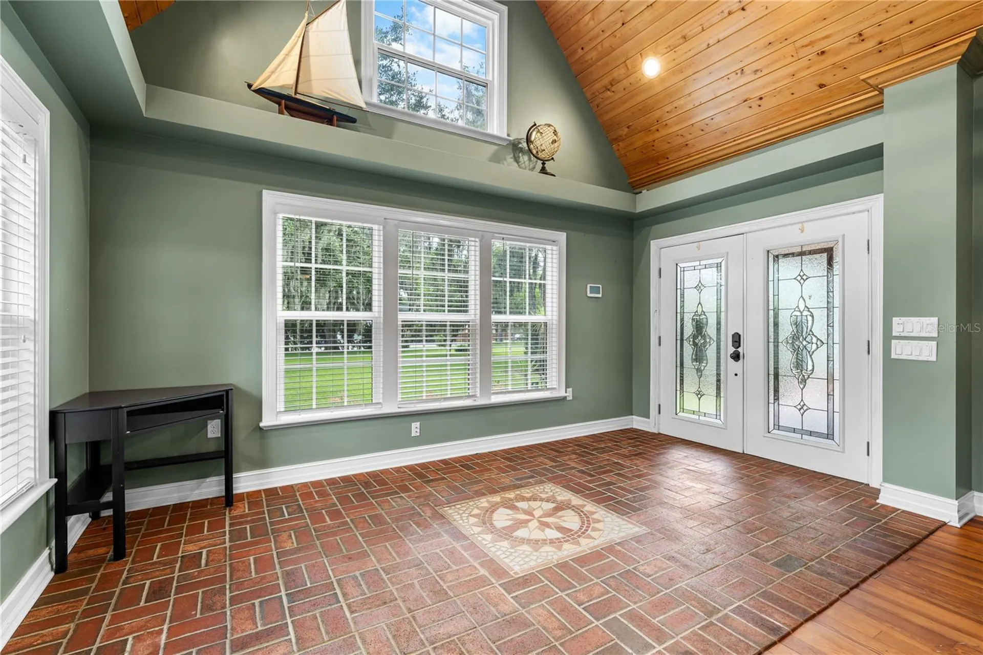 2424 E New York Avenue Deland FL 32724