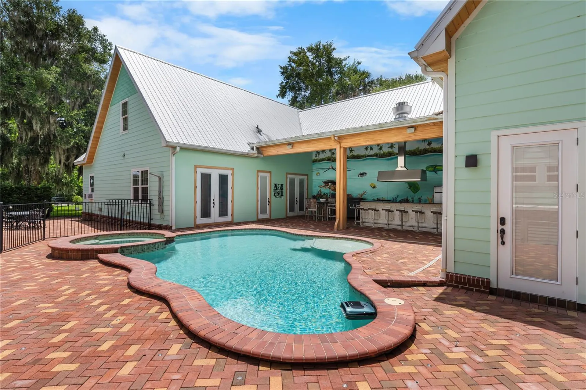 2424 E New York Avenue Deland FL 32724