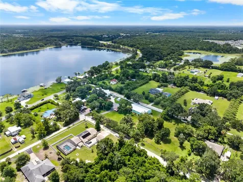 2424 E New York Avenue Deland FL 32724