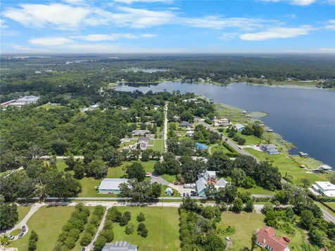 2424 E New York Avenue Deland FL 32724