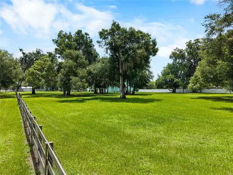 2424 E New York Avenue Deland FL 32724
