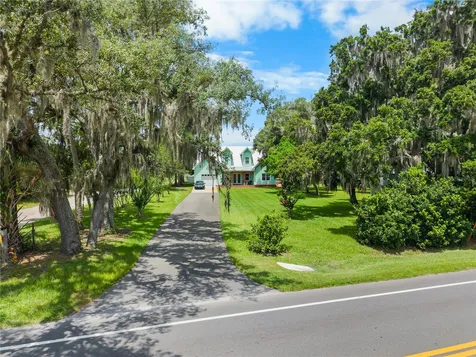 2424 E New York Avenue Deland FL 32724