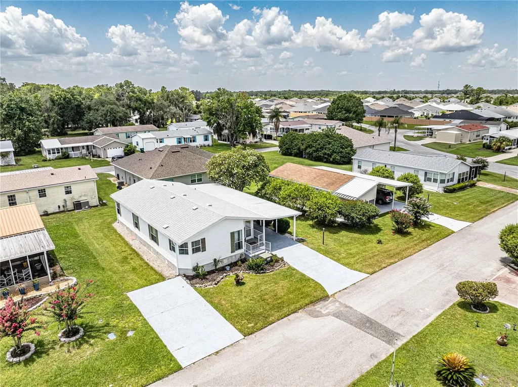 5217 Cambridge Court Wildwood FL 34785