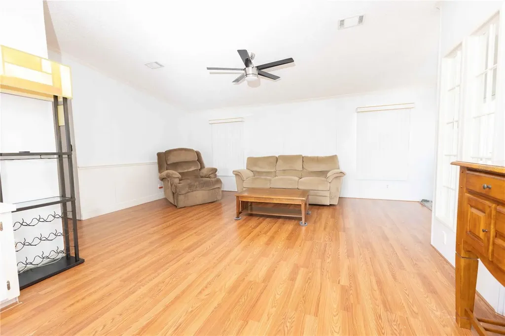 5217 Cambridge Court Wildwood FL 34785