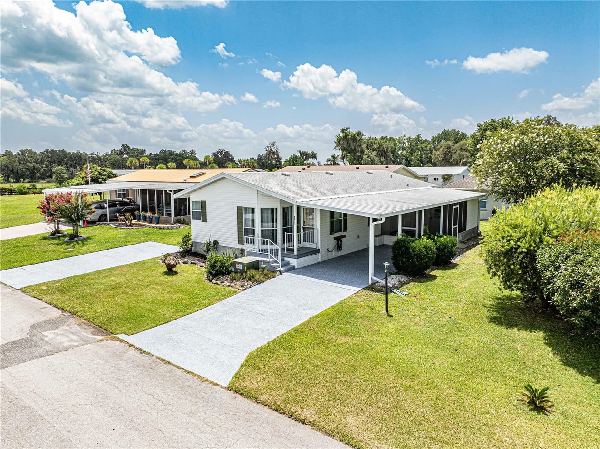 5217 Cambridge Court Wildwood FL 34785