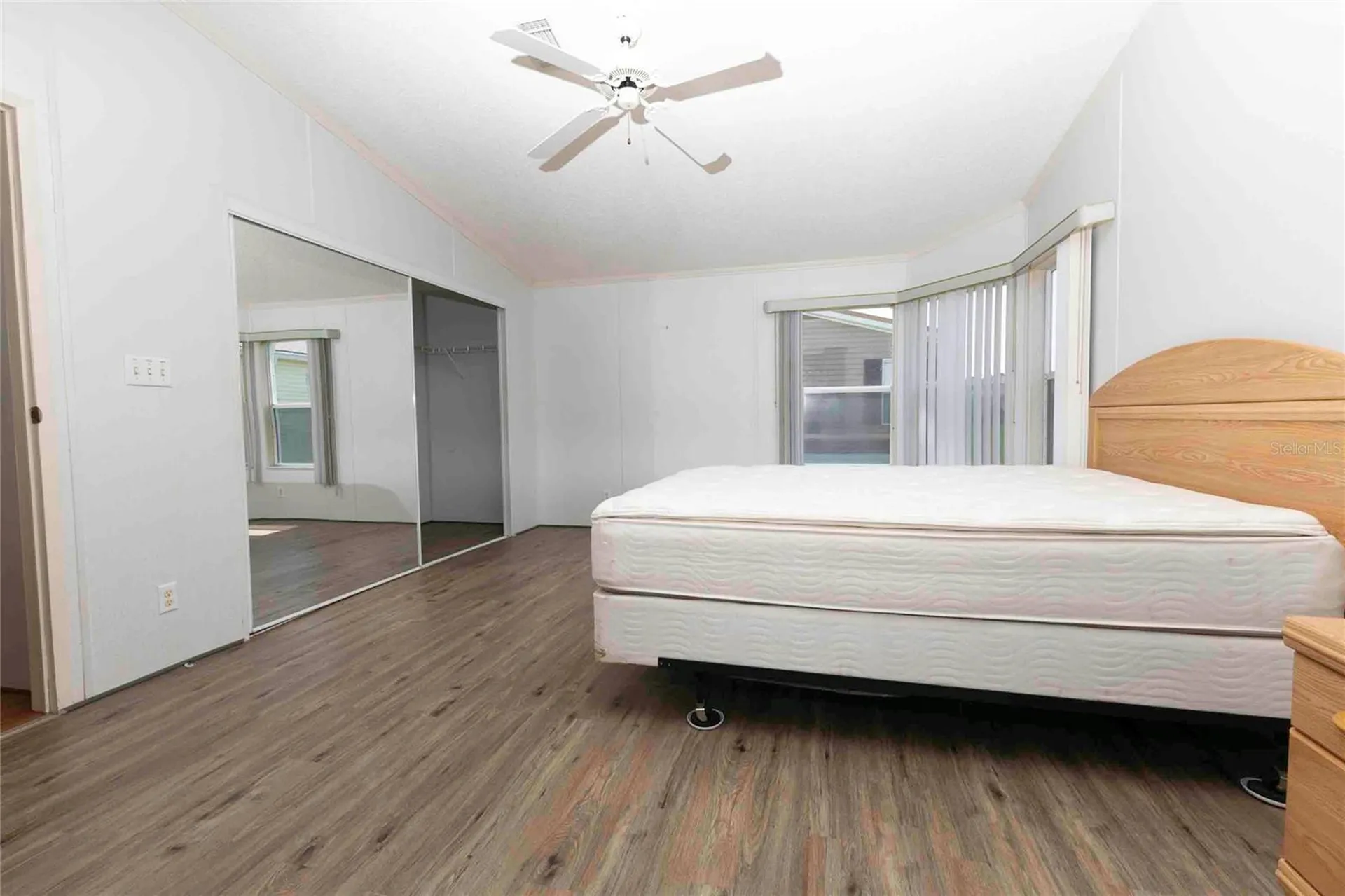 5217 Cambridge Court Wildwood FL 34785