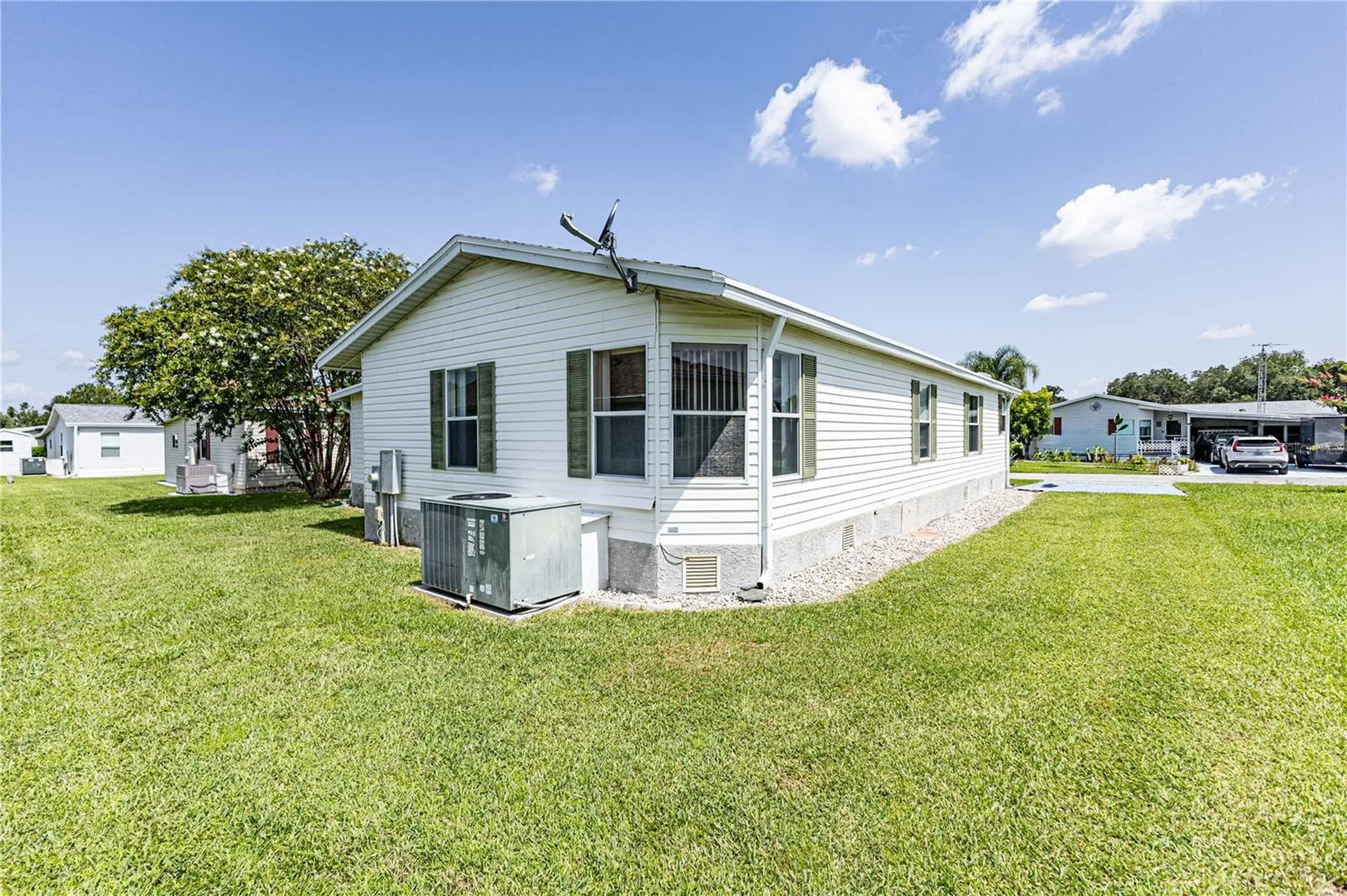 5217 Cambridge Court Wildwood FL 34785