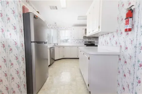 5217 Cambridge Court Wildwood FL 34785