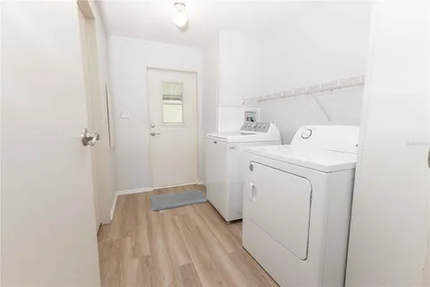 5217 Cambridge Court Wildwood FL 34785