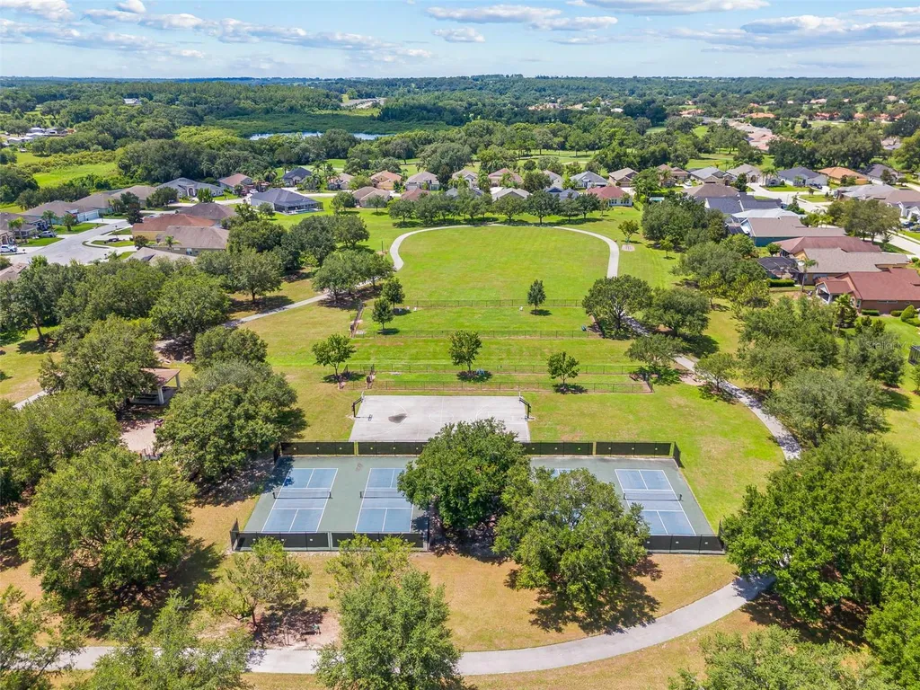 34653 Heavenly Lane Dade City FL 33525