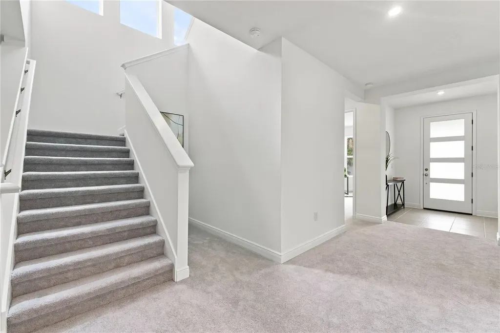 4614 W Euclid Avenue Tampa FL 33629