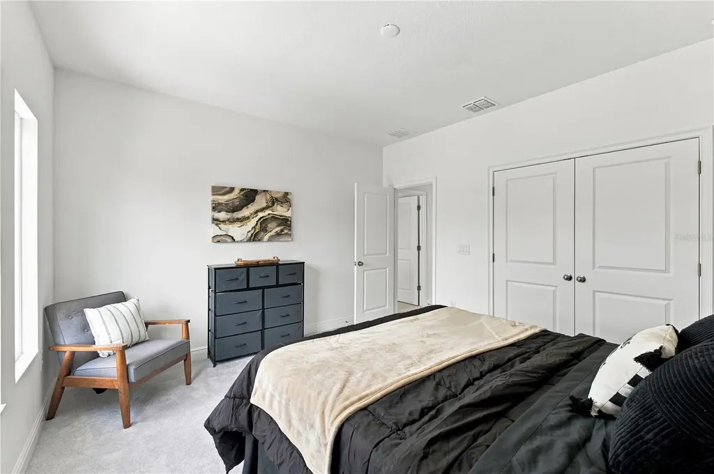 4614 W Euclid Avenue Tampa FL 33629