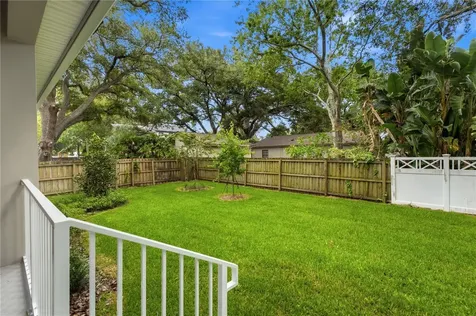 4614 W Euclid Avenue Tampa FL 33629