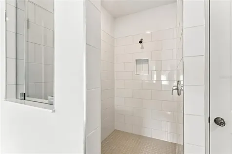 4614 W Euclid Avenue Tampa FL 33629