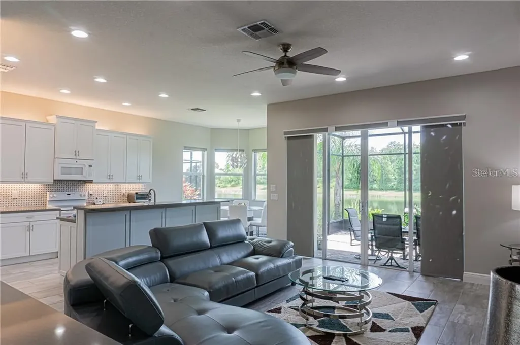 4836 Grand Banks Drive Wimauma FL 33598
