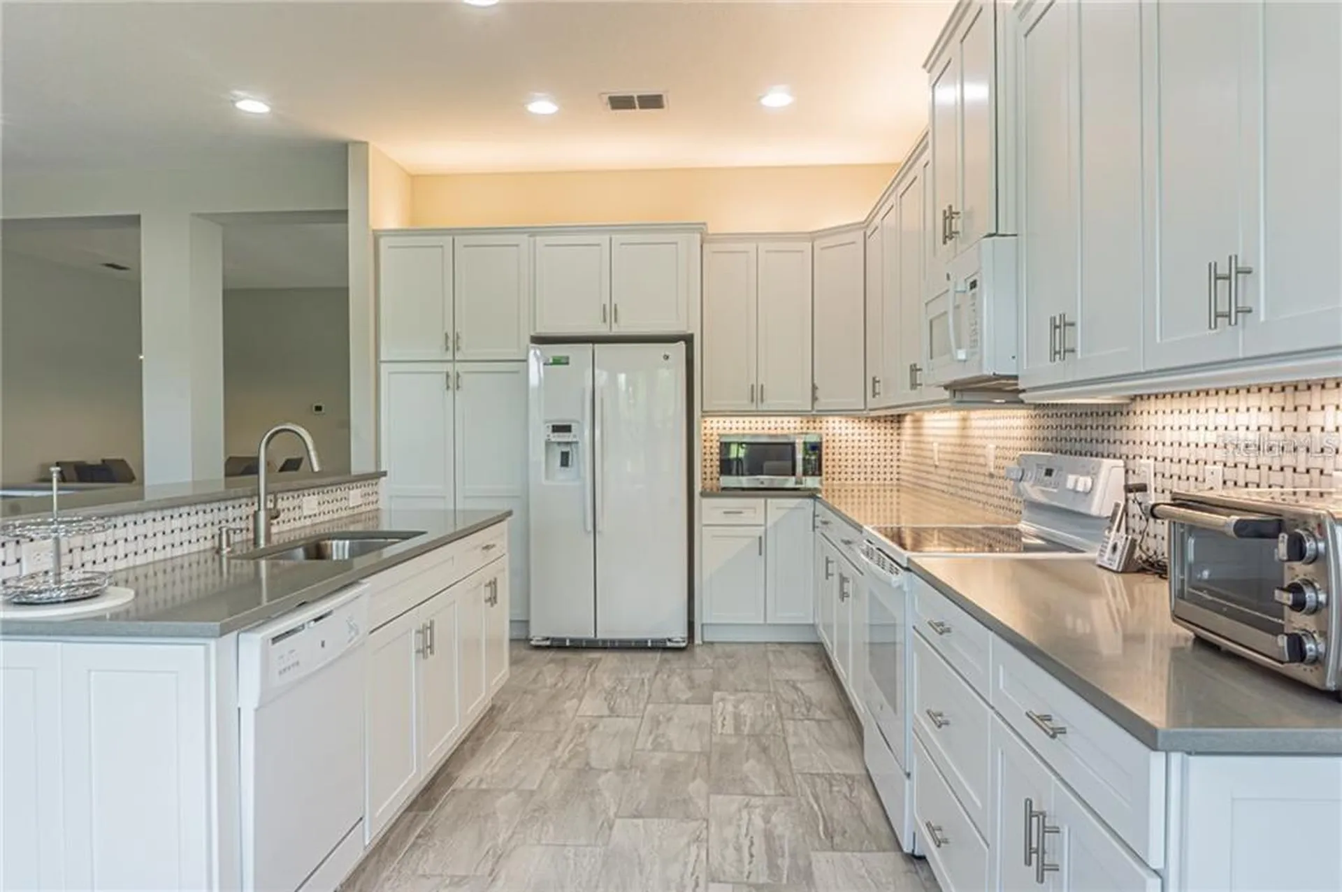 4836 Grand Banks Drive Wimauma FL 33598