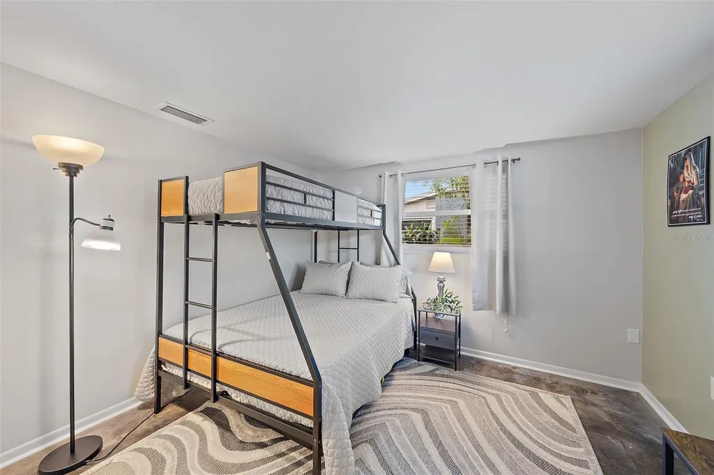 3376 7th Street Sarasota FL 34237