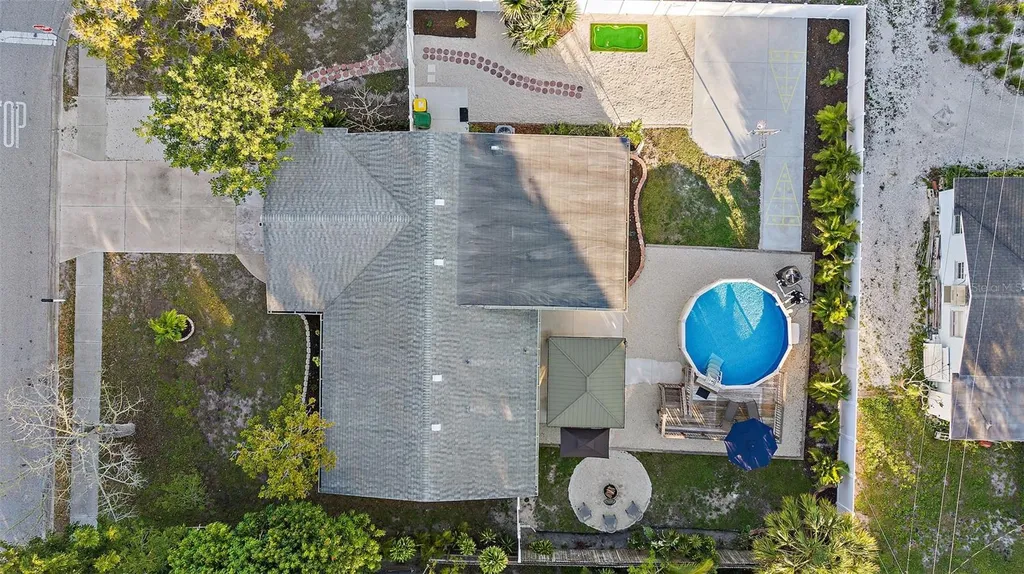 3376 7th Street Sarasota FL 34237