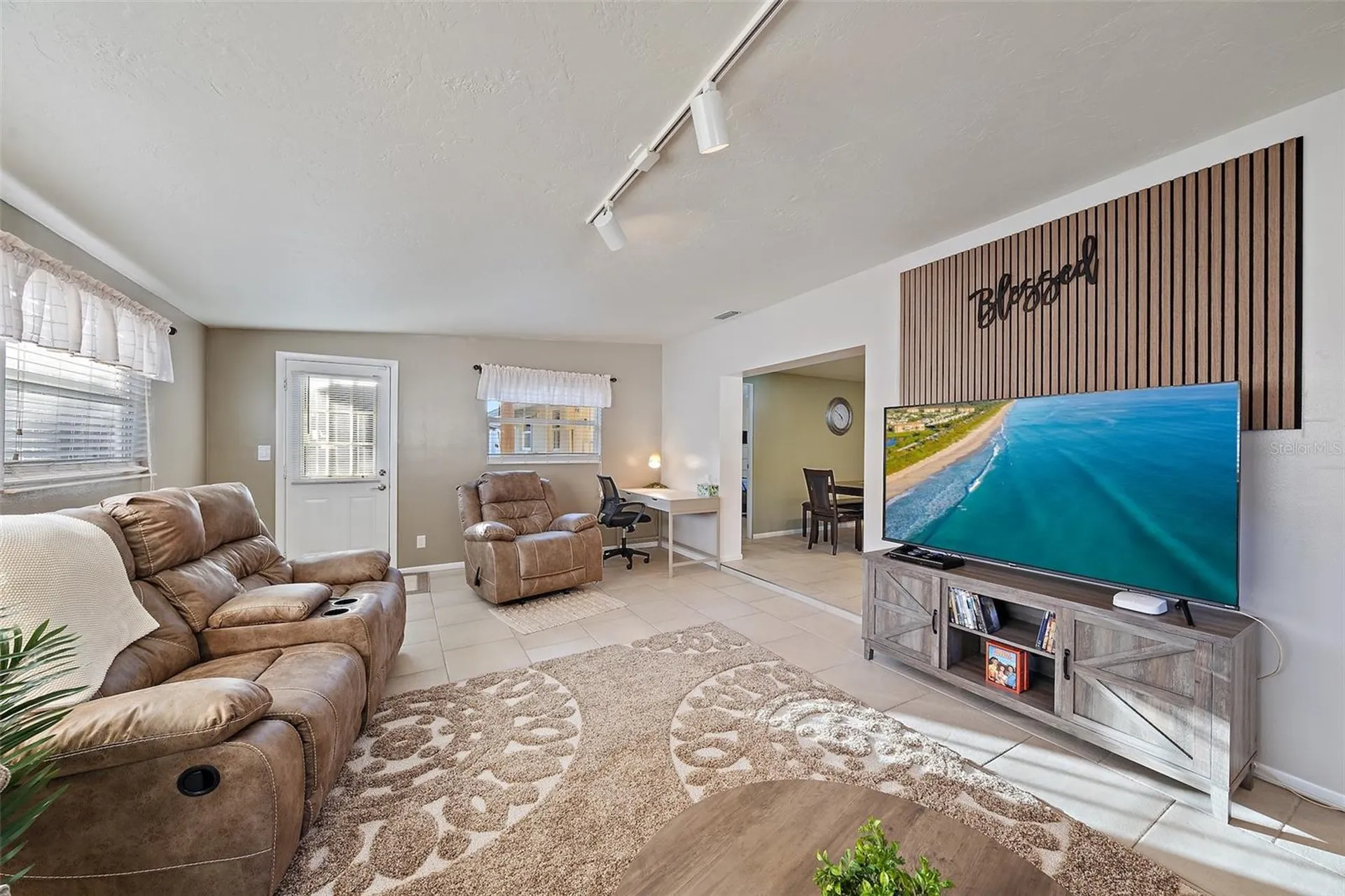 3376 7th Street Sarasota FL 34237