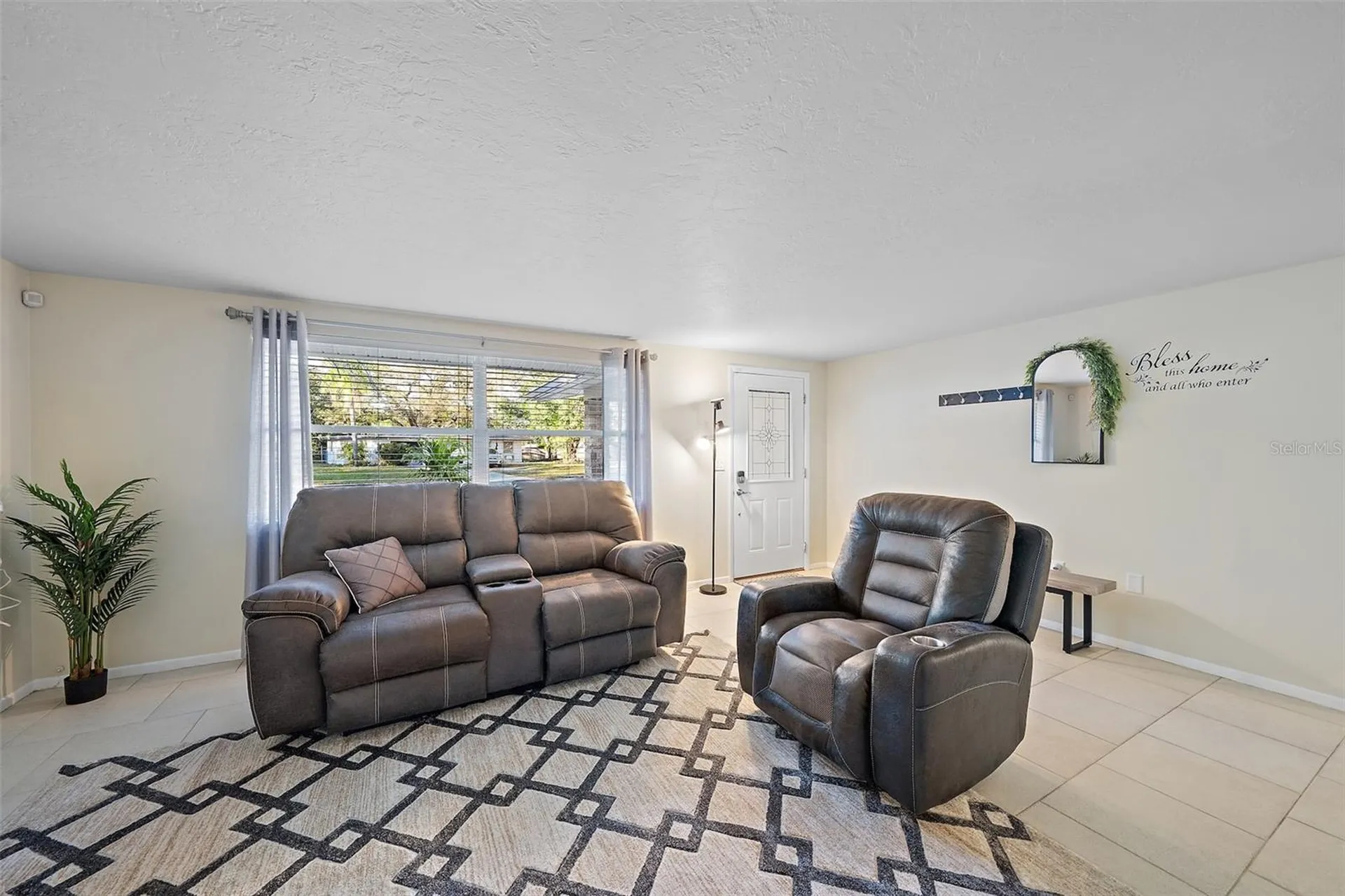 3376 7th Street Sarasota FL 34237