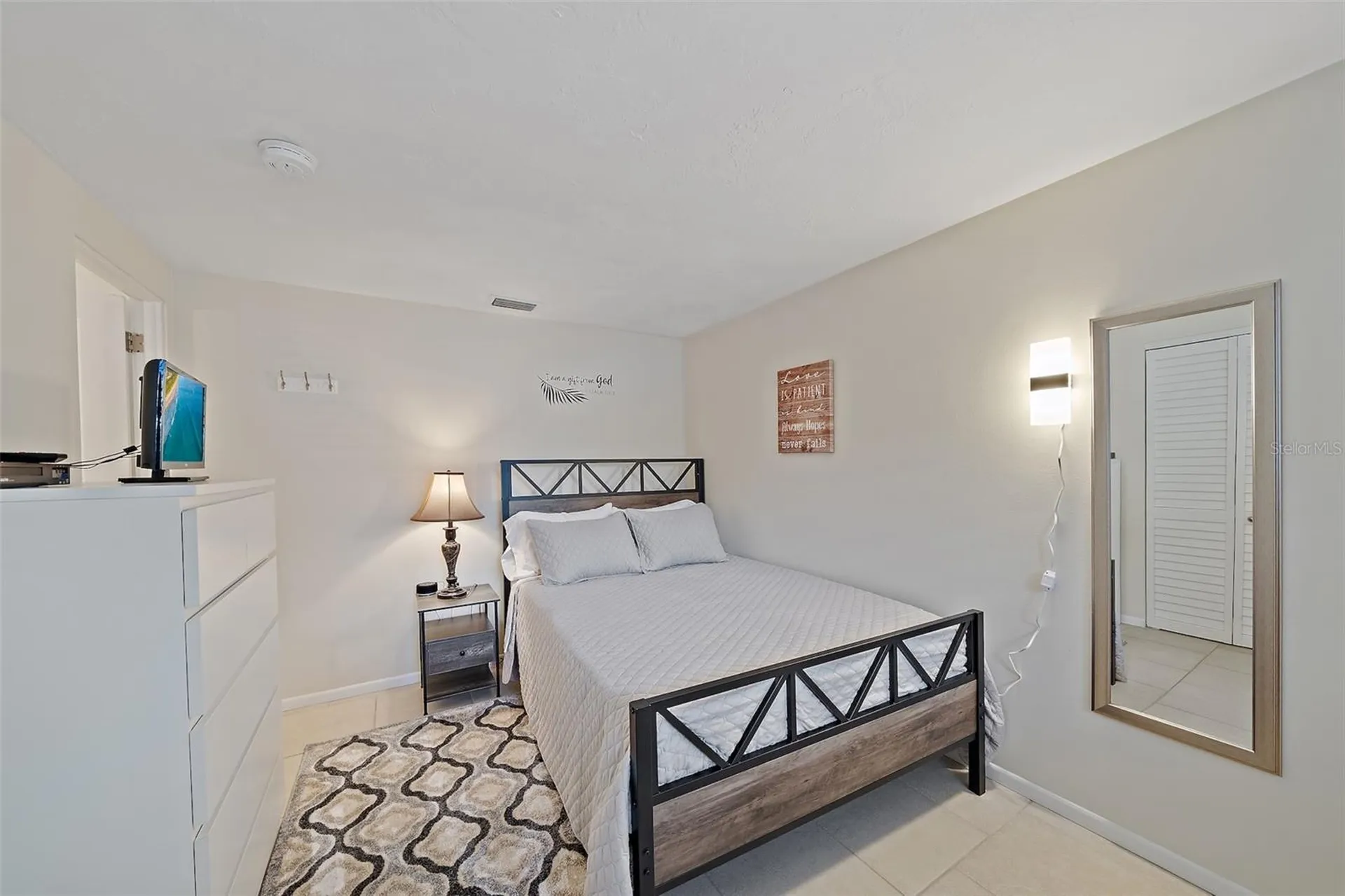 3376 7th Street Sarasota FL 34237