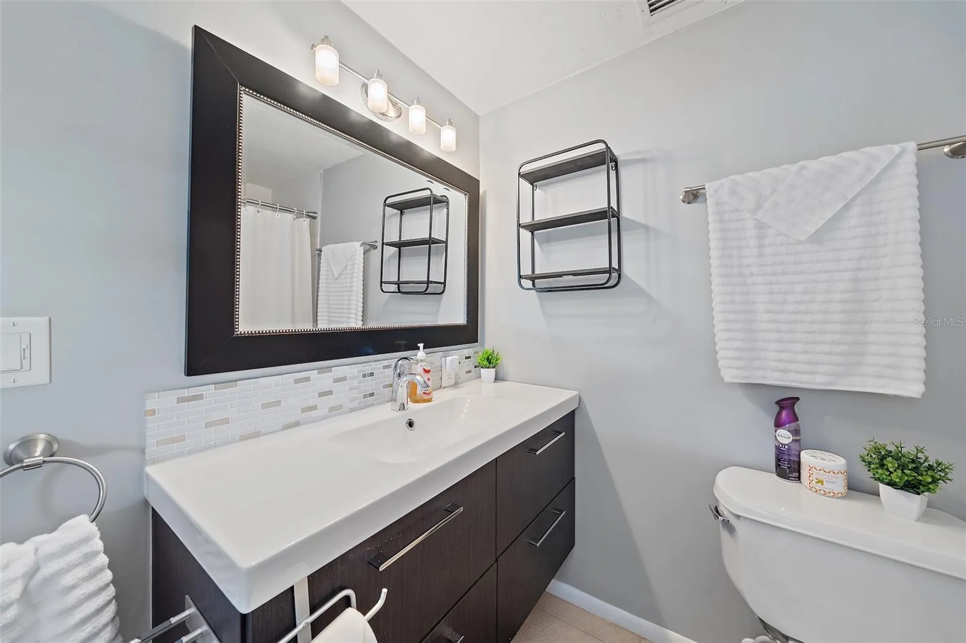3376 7th Street Sarasota FL 34237