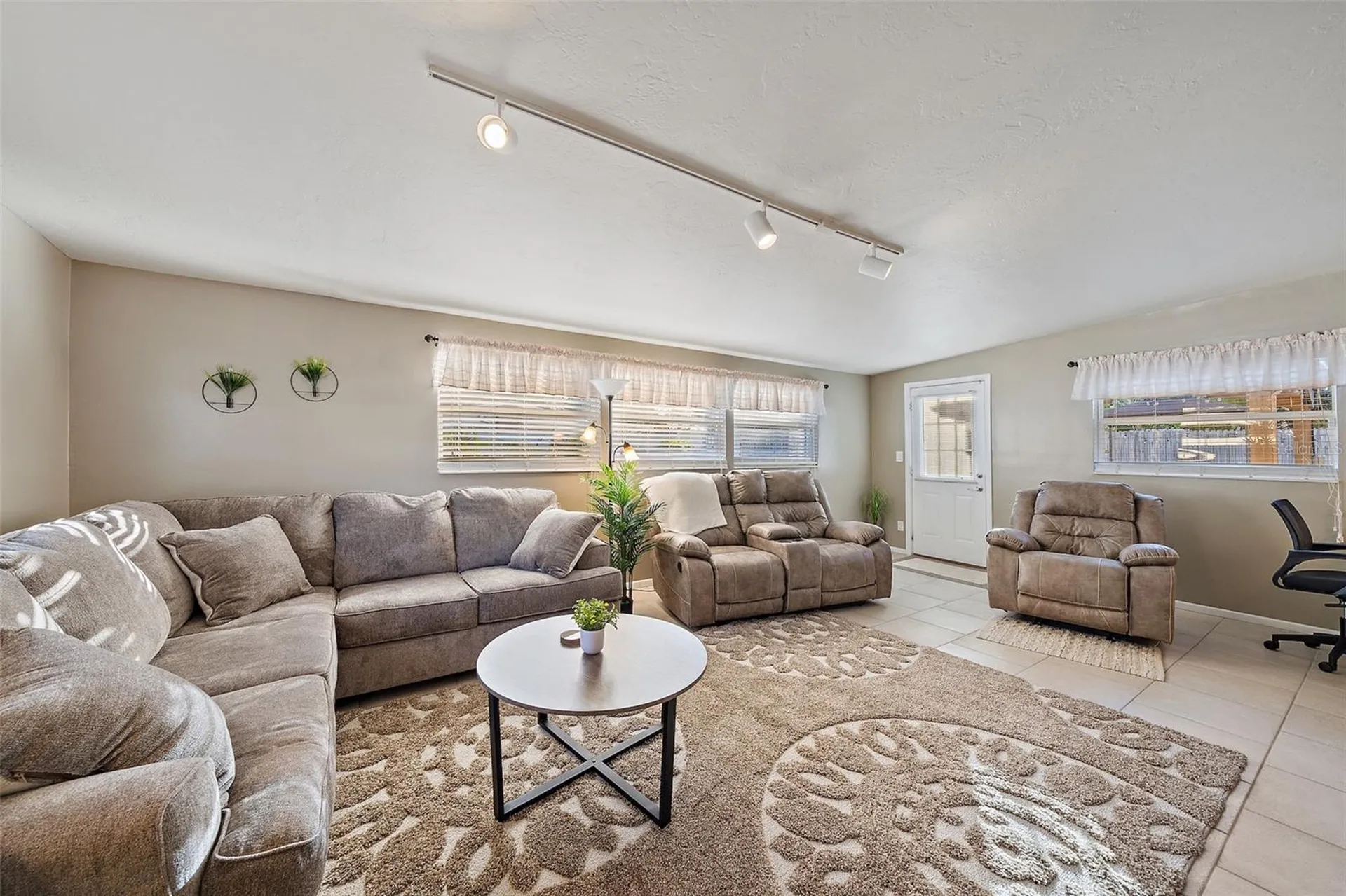 3376 7th Street Sarasota FL 34237