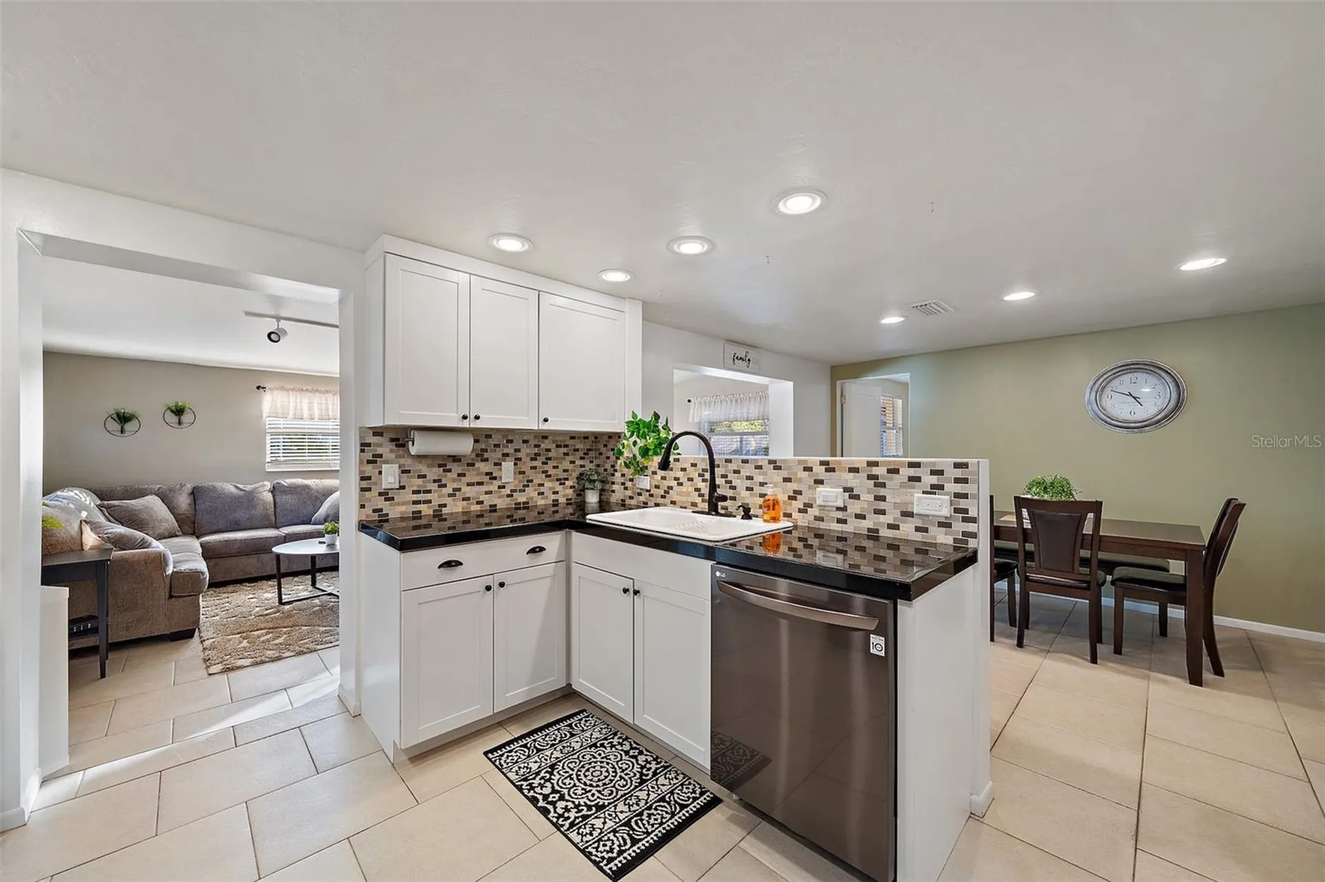 3376 7th Street Sarasota FL 34237