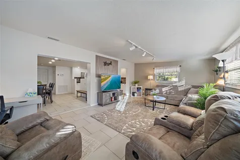 3376 7th Street Sarasota FL 34237