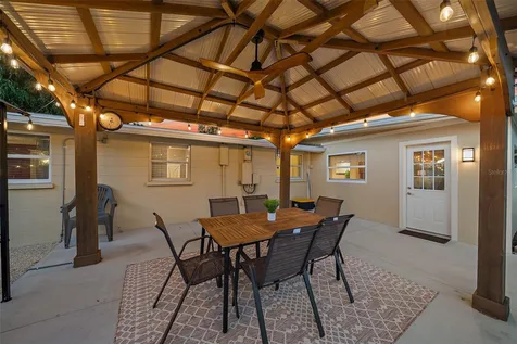 3376 7th Street Sarasota FL 34237
