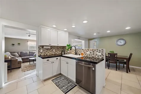 3376 7th Street Sarasota FL 34237