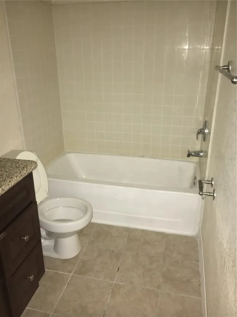 5148 Conroy Road Orlando FL 32811