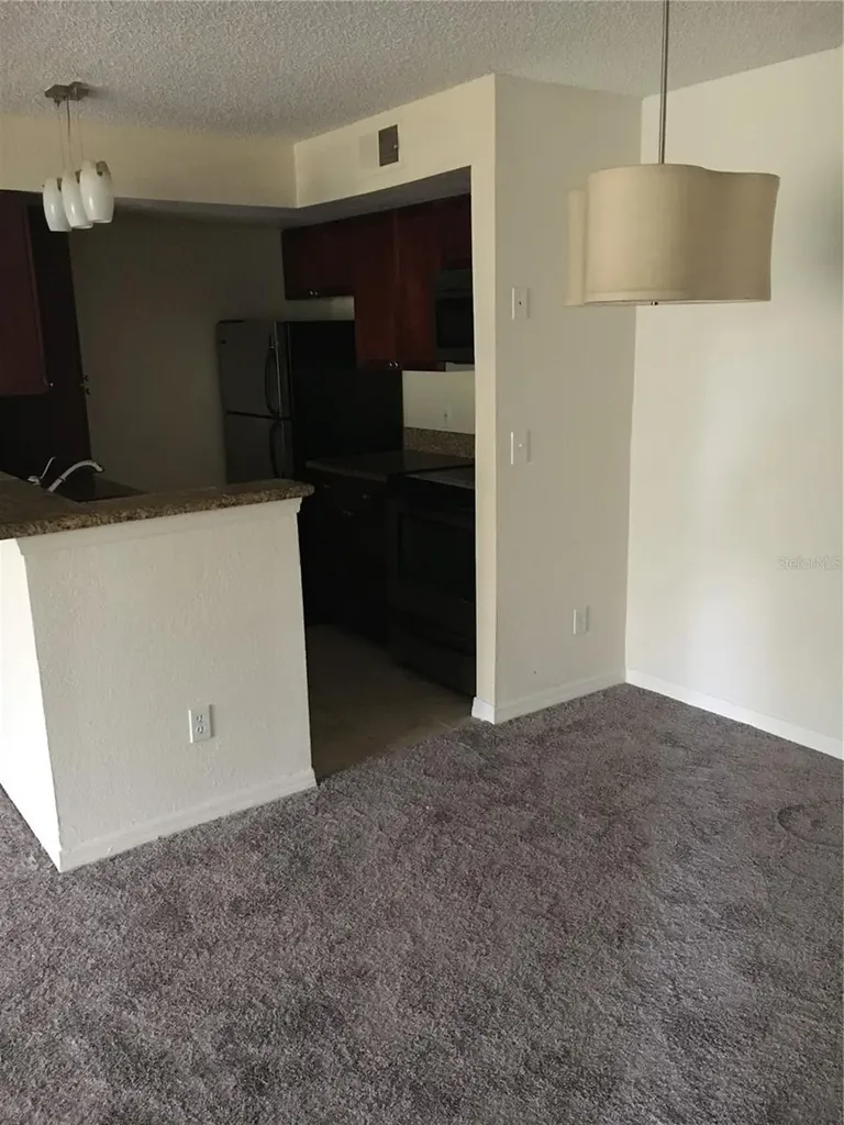 5148 Conroy Road Orlando FL 32811