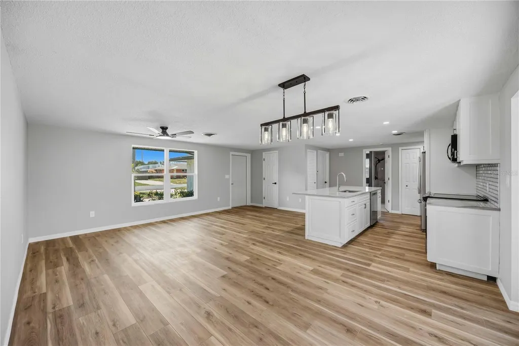386 Cabana Road Venice FL 34293