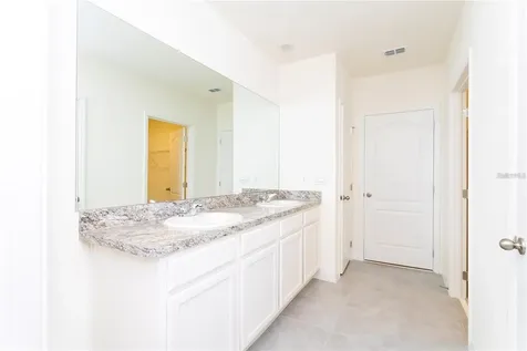 1779 Post Oak Drive Davenport FL 33837