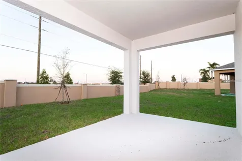1779 Post Oak Drive Davenport FL 33837