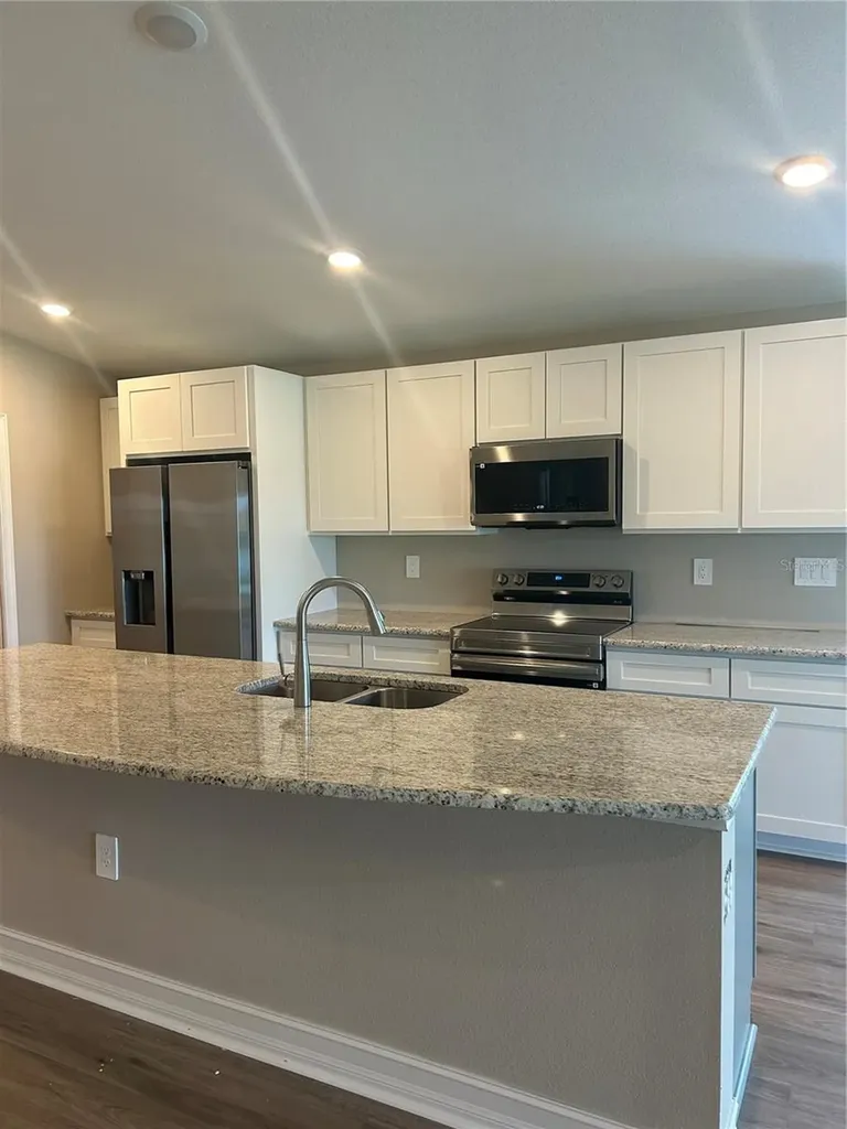 373 W Main Street Haines City FL 33844