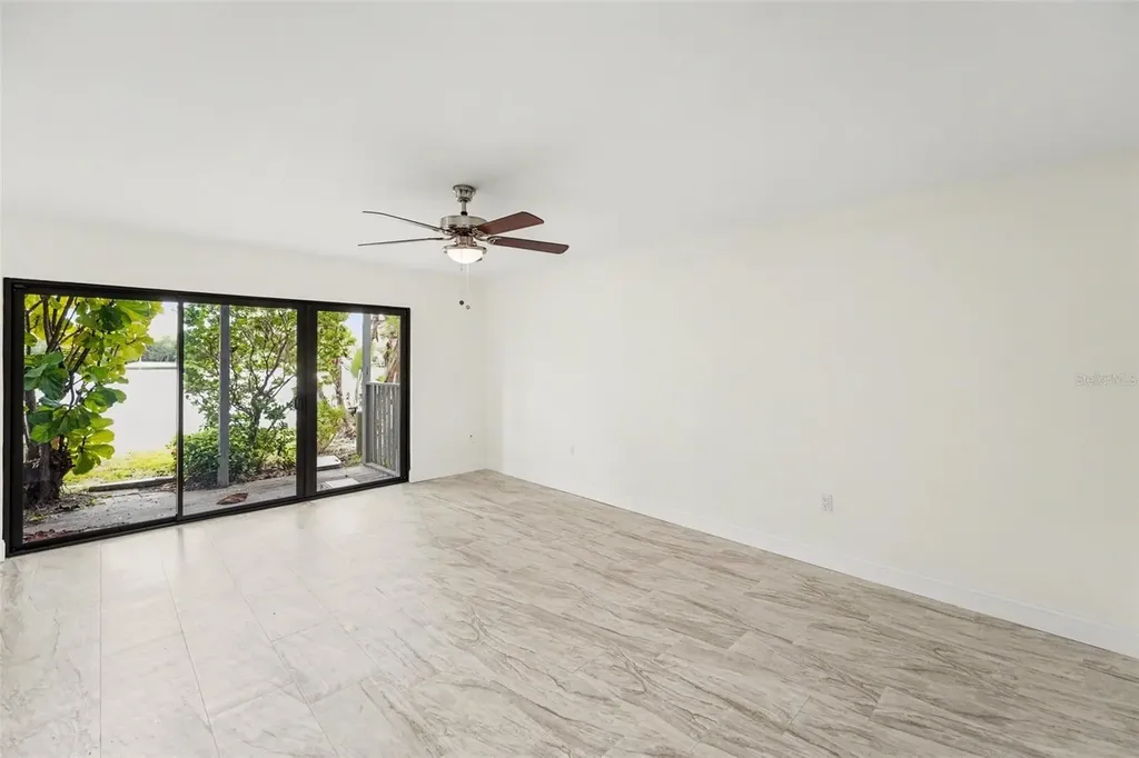 11409 8th Street N St Petersburg FL 33716