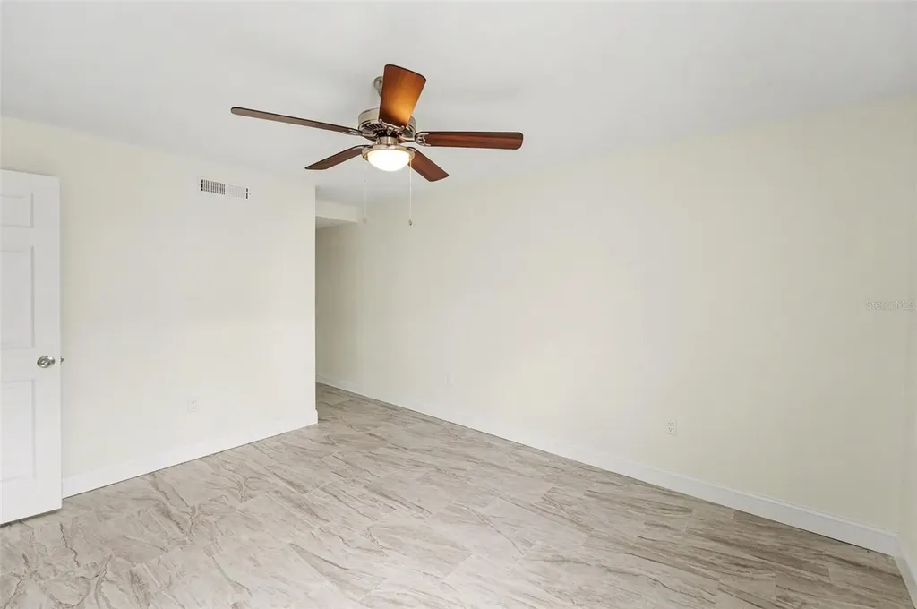 11409 8th Street N St Petersburg FL 33716