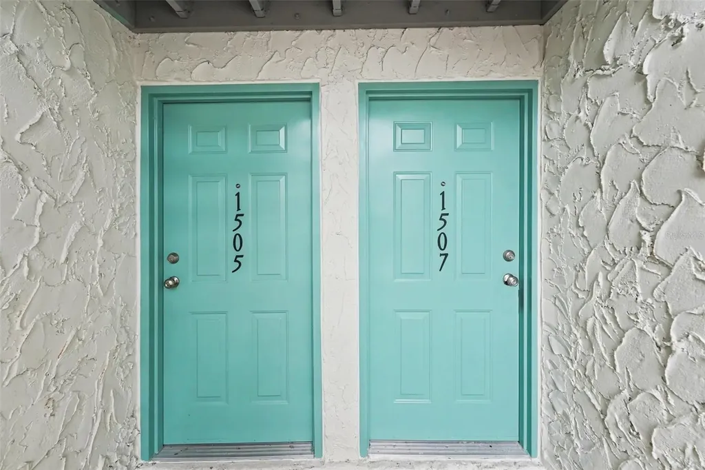 11409 8th Street N St Petersburg FL 33716