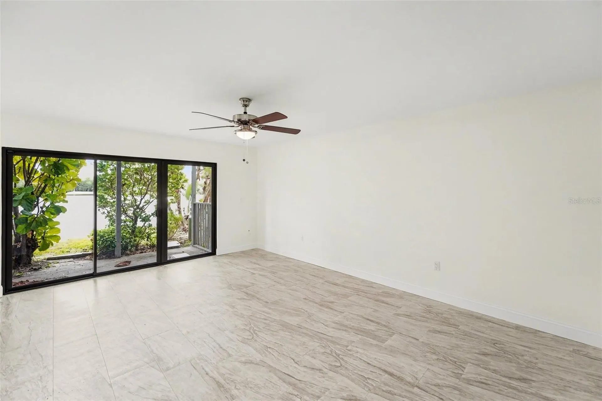11409 8th Street N St Petersburg FL 33716