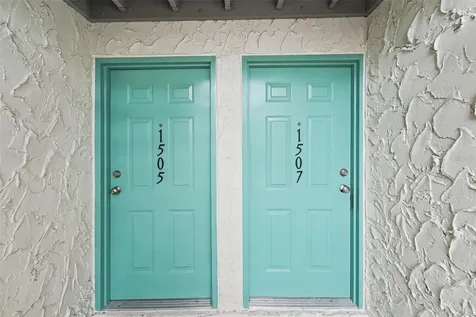 11409 8th Street N St Petersburg FL 33716