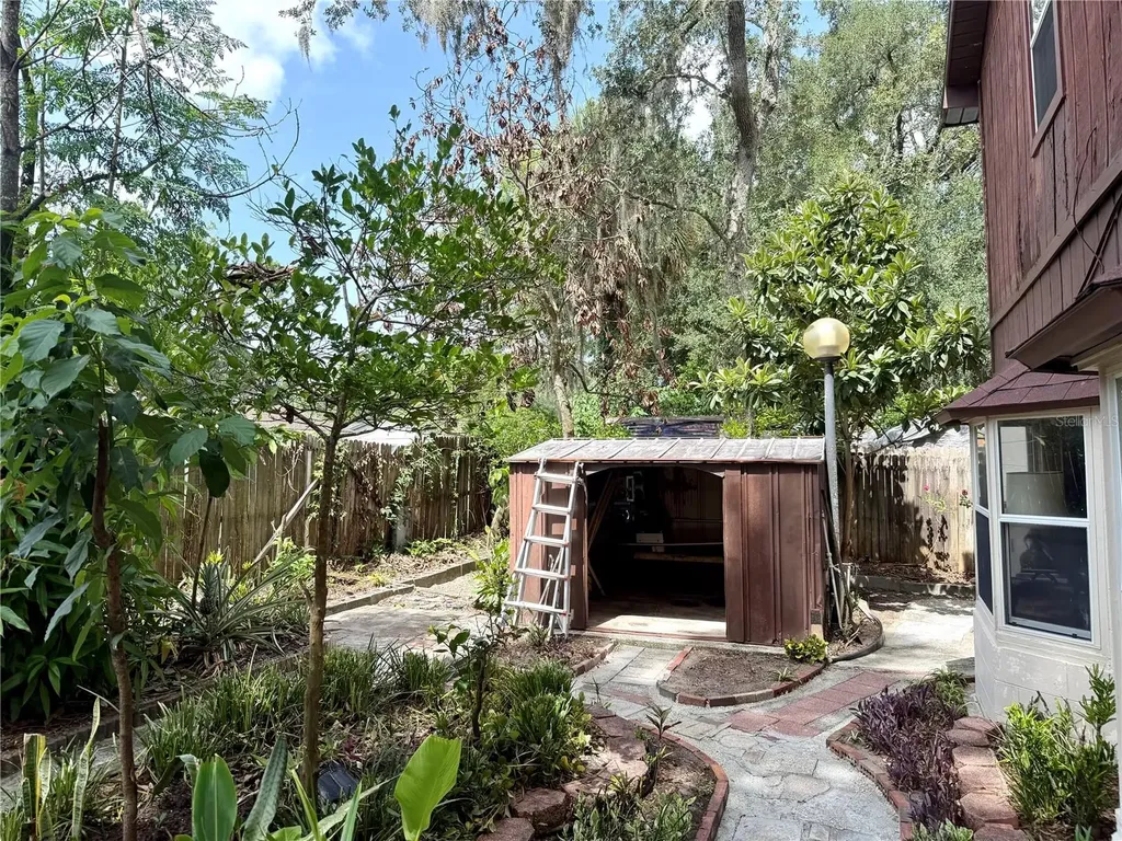 5832 Elon Drive Orlando FL 32808